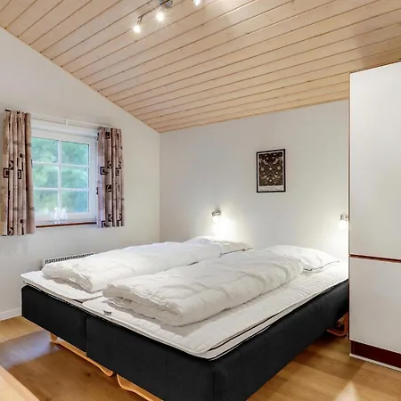 Cozy In Toftlund With Kitchen Ferienhaus *